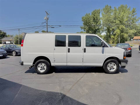 2017 GMC Savana 2500