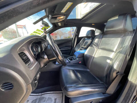 2020 Dodge Charger SXT