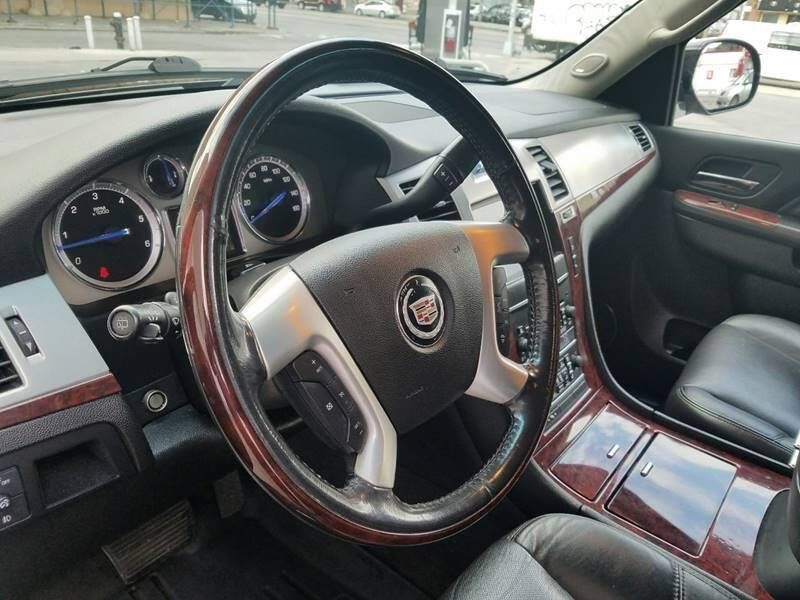 2008 Cadillac Escalade