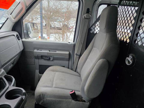 2014 Ford E-Series E-150