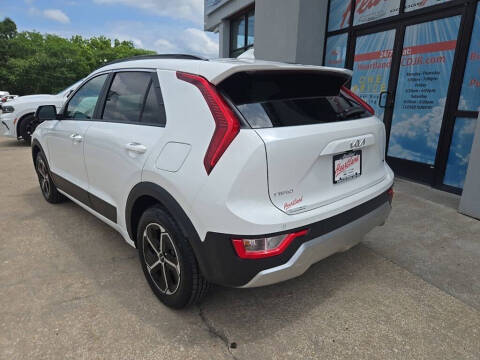 2024 Kia Niro EX