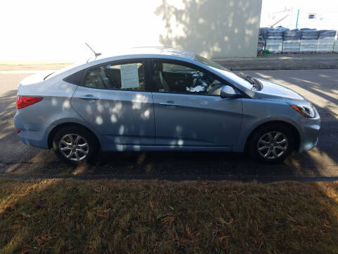 2014 Hyundai Accent GLS