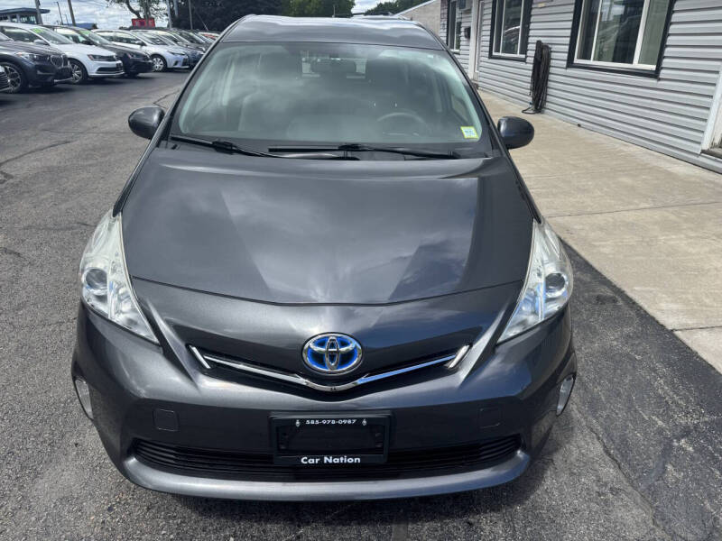 2012 Toyota Prius v Two