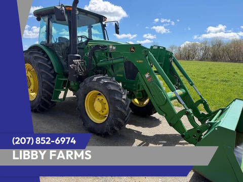 2015 John Deere 6135e