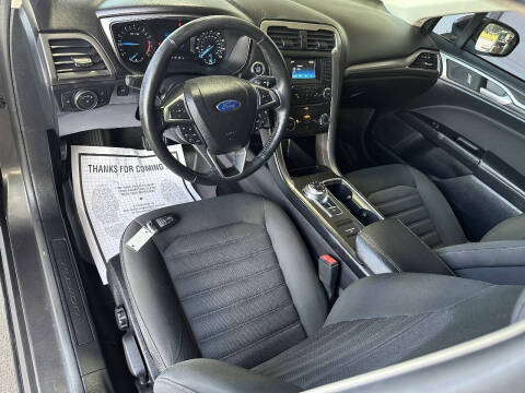 2017 Ford Fusion S