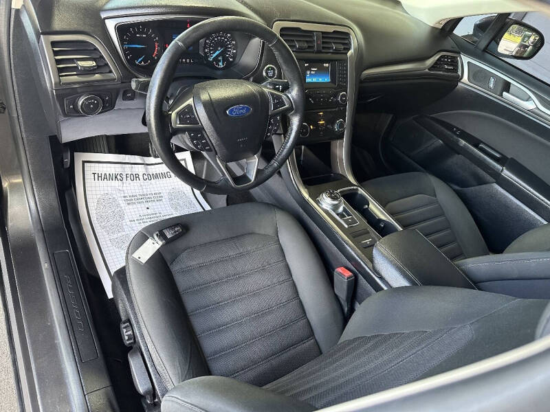 2017 Ford Fusion S