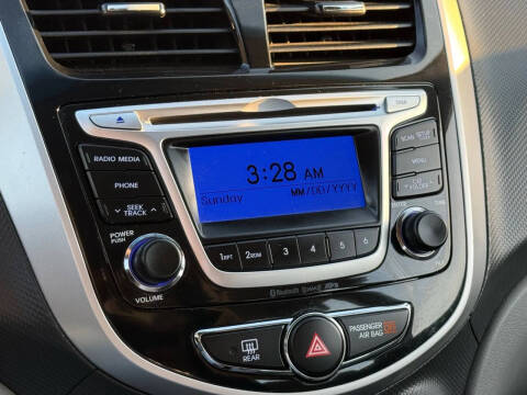 2014 Hyundai Accent GLS