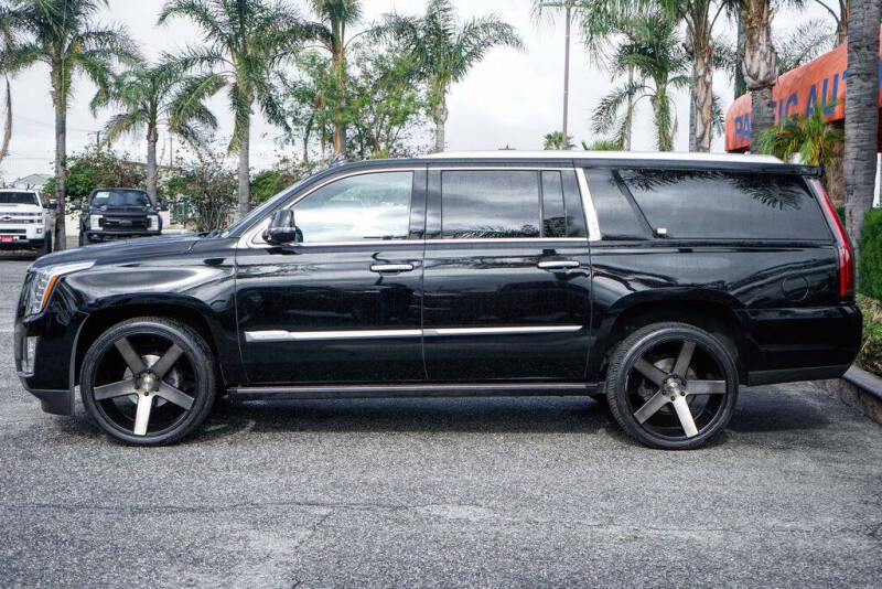 2016 Cadillac Escalade ESV Platinum