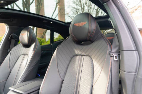 2026 Aston Martin DBX 707
