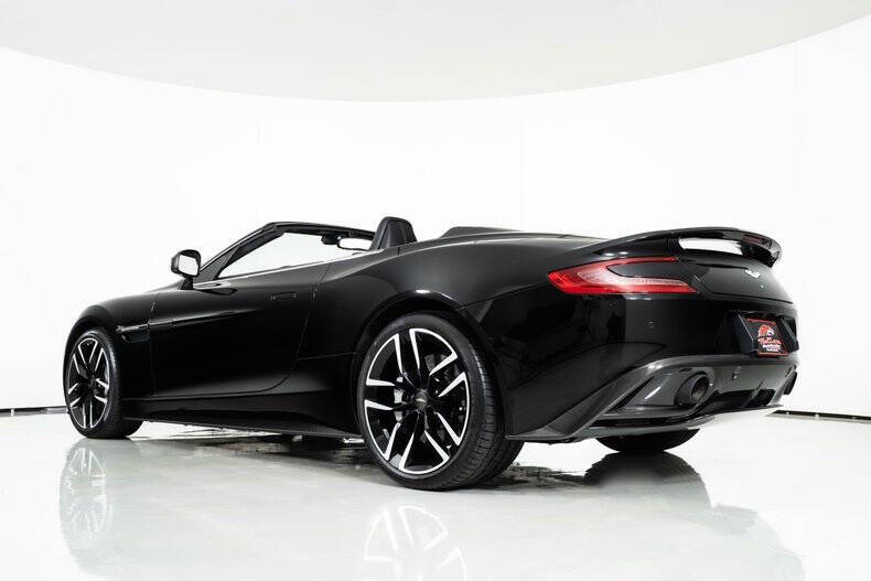 2015 Aston Martin Vanquish Volante