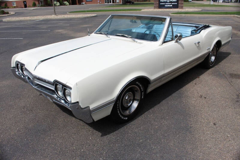 1966 Oldsmobile Cutlass