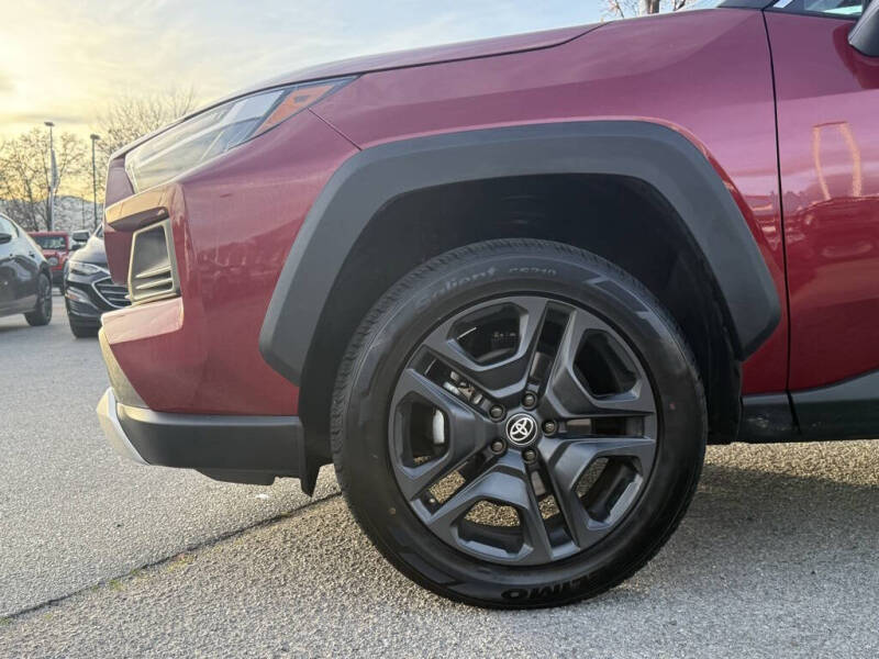 2024 Toyota RAV4 Adventure