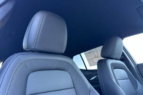 2026 Chevrolet Equinox EV LT 2