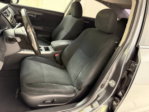 2014 Nissan Altima 2.5 SV