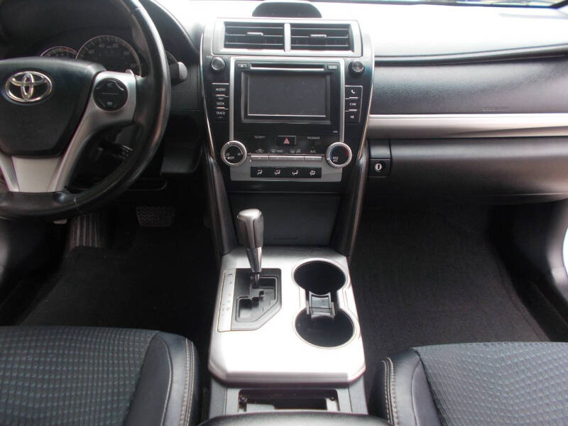 2013 Toyota Camry SE