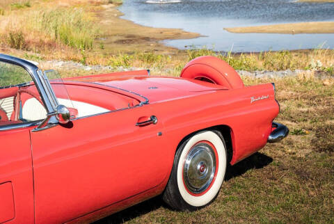 1956 Ford Thunderbird