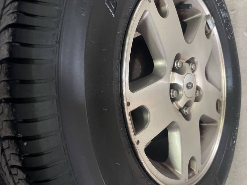 2003 Ford Escape XLT Popular