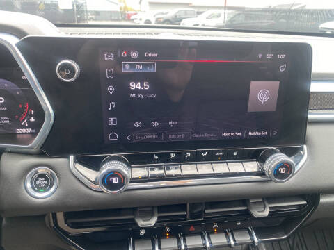 2024 GMC Canyon Elevation