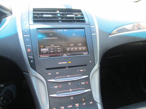 2014 Lincoln MKZ
