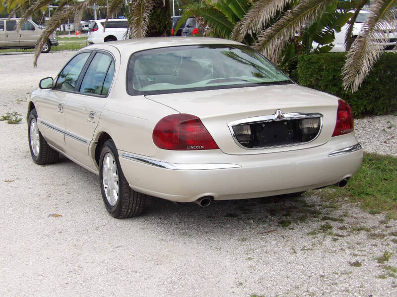 2002 Lincoln Continental
