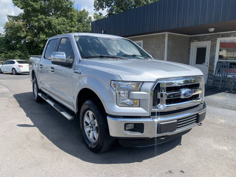 2015 Ford F-150 XLT's photo