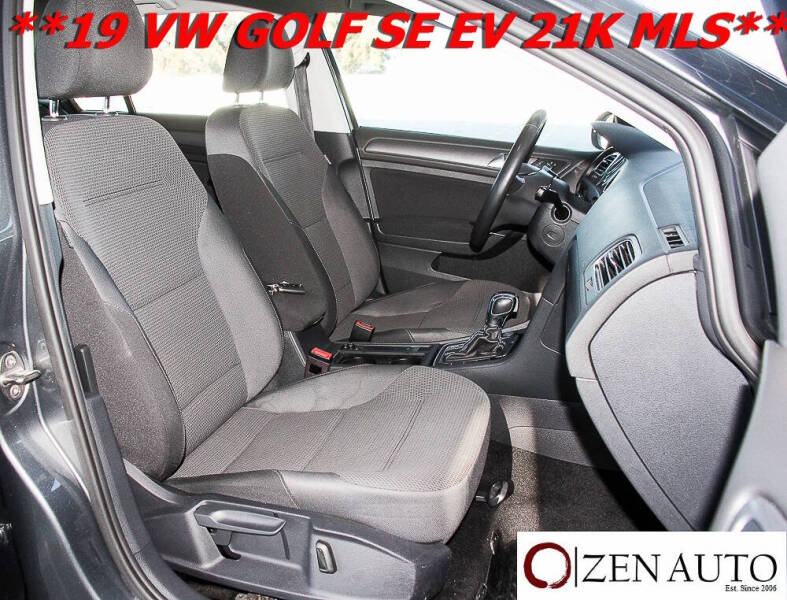 2019 Volkswagen e-Golf SE