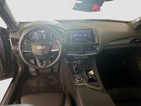 2024 Cadillac CT5 Sport