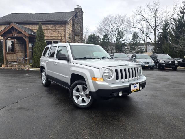 2012 Jeep Patriot for sale at Little House of Cars in Crystal Lake IL