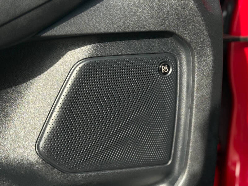 2020 Ford Escape Hybrid Titanium