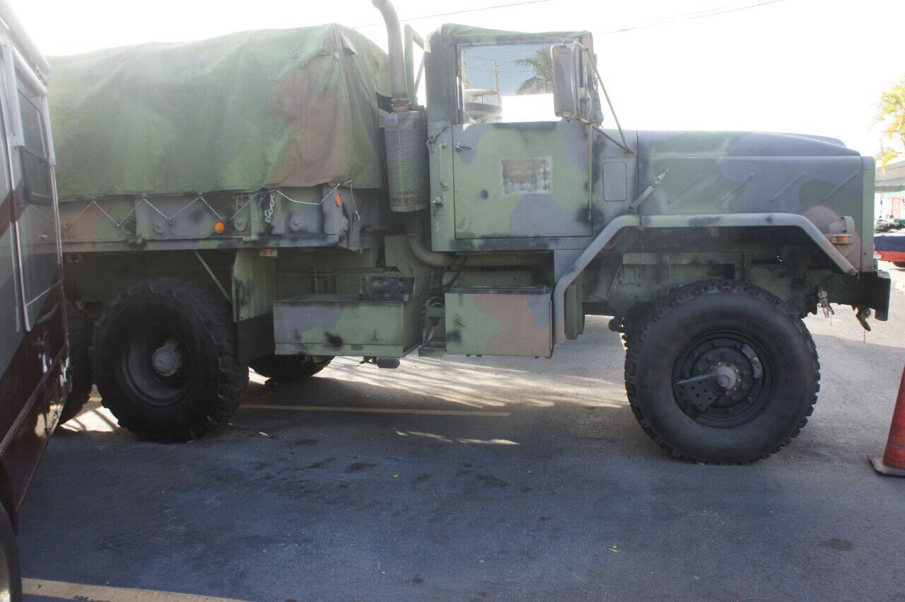 1990 gmc M939a2 14
