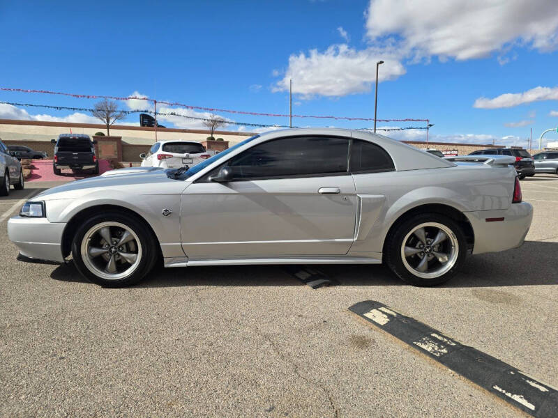 2004 Ford Mustang GT Deluxe