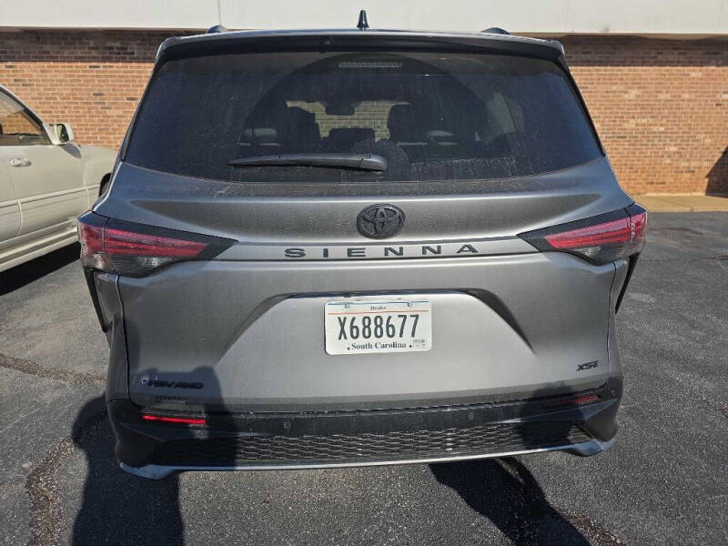 2026 Toyota Sienna XSE 7-Passenger