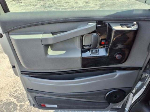 2025 GMC Savana 2500