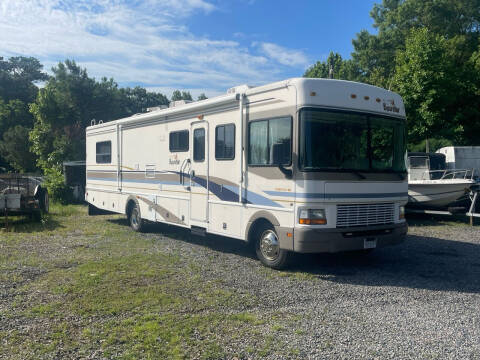 2000 Fleetwood RV Bounder for sale at BRIAN ALLEN'S TRUCK OUTFITTERS in Midlothian VA