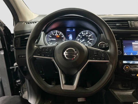 2020 Nissan Rogue Sport SV