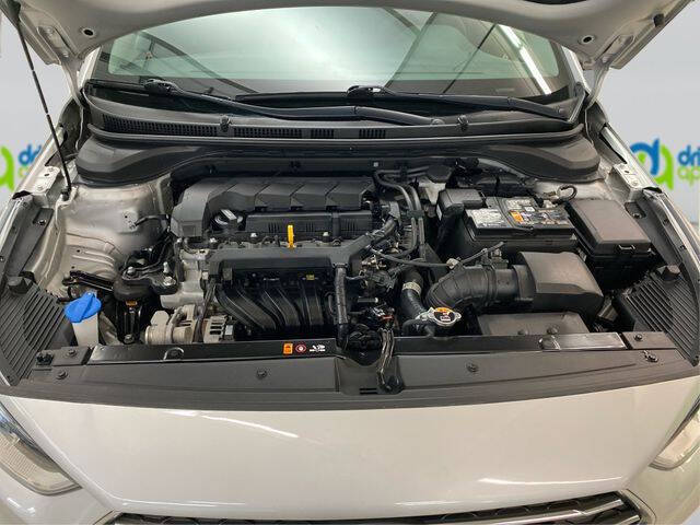 2022 Hyundai Accent SE