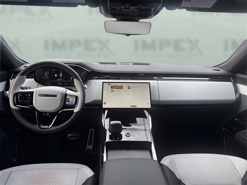 2025 Land Rover Range Rover Sport P635 SV Edition Two