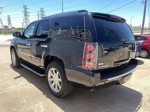 2012 GMC Yukon Denali