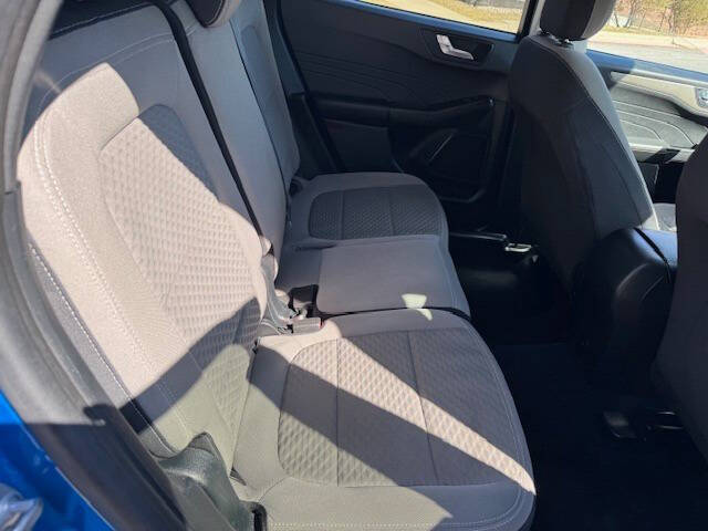 2021 Ford Escape SE