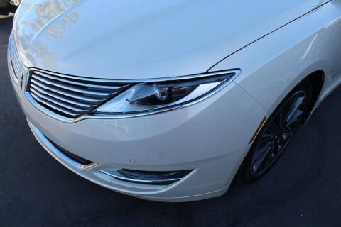 2014 Lincoln MKZ