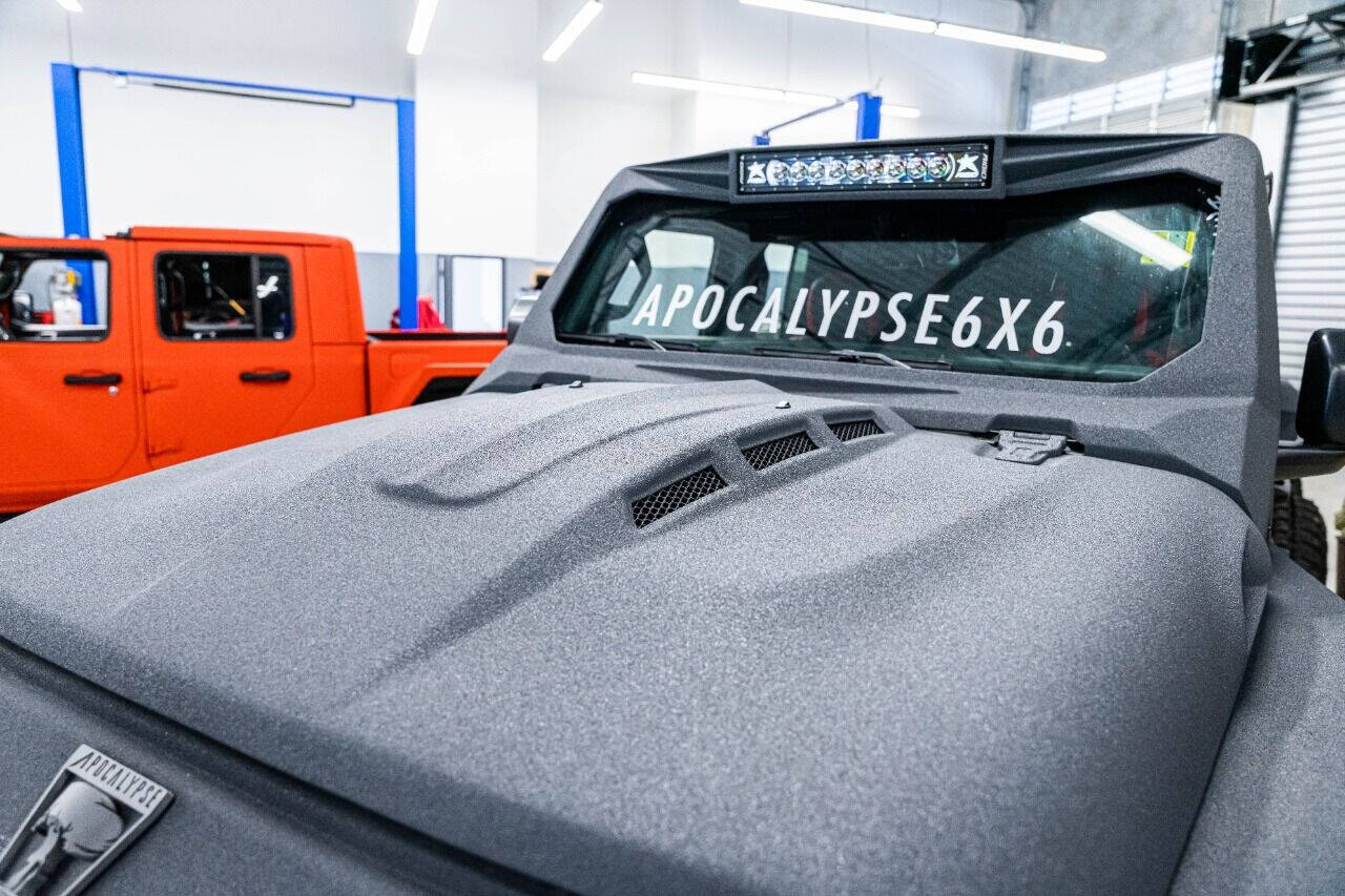2023 JEEP Gladiator Pickup - $164,999