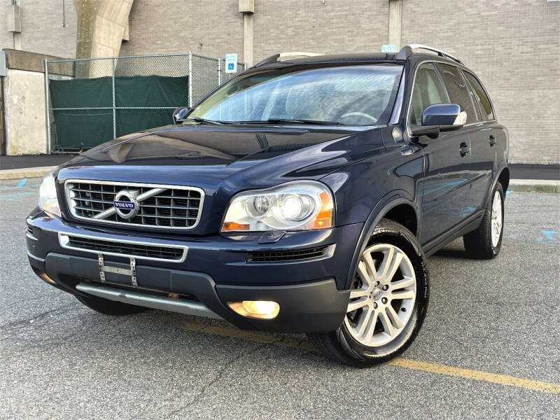 2012 Volvo XC90 for sale at Ultimate Motors in Port Monmouth NJ