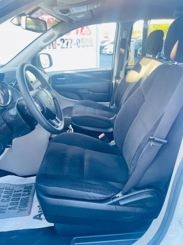 2019 Dodge Grand Caravan SE