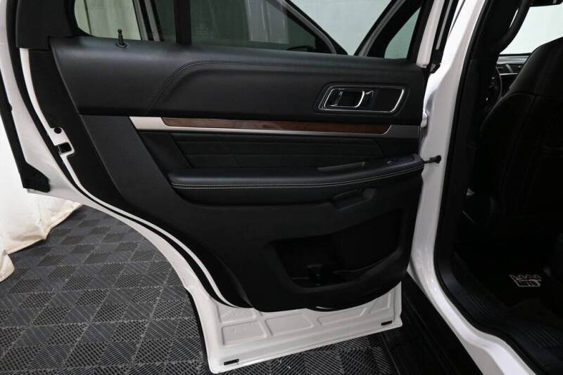 2018 Ford Explorer Platinum