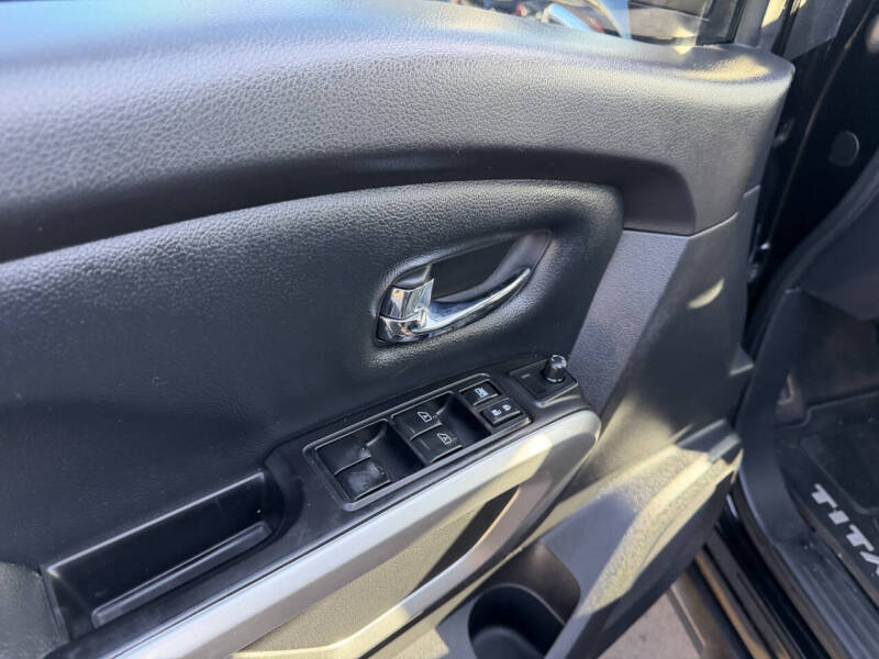 2017 Nissan Titan XD PRO-4X