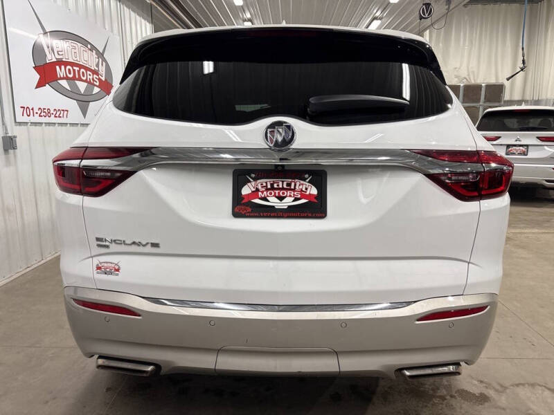 2021 Buick Enclave Essence