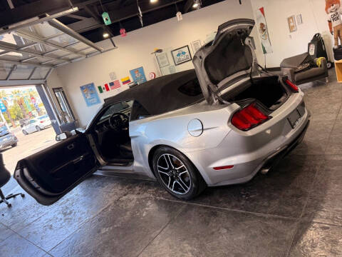 2020 Ford Mustang EcoBoost Premium