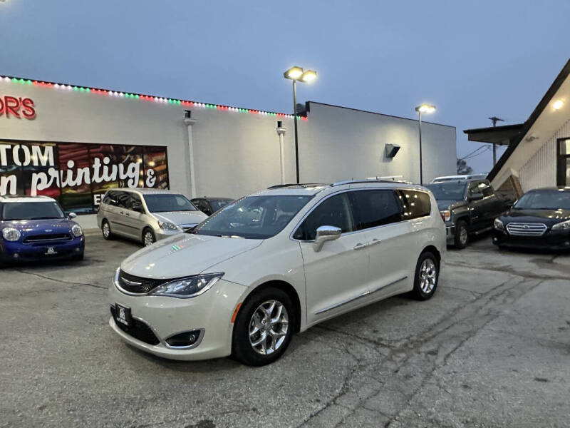 2020 Chrysler Pacifica Limited