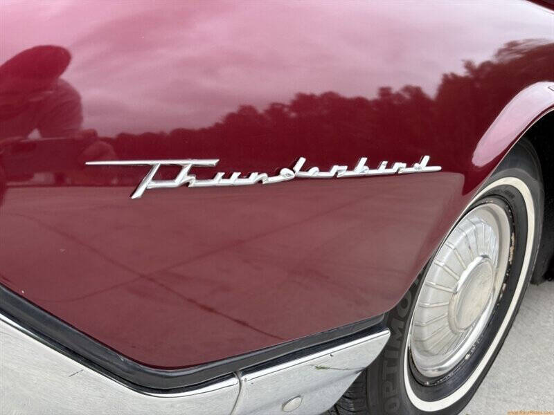 1961 Ford Thunderbird