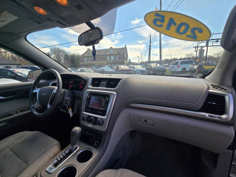 2015 GMC Acadia SLE-2
